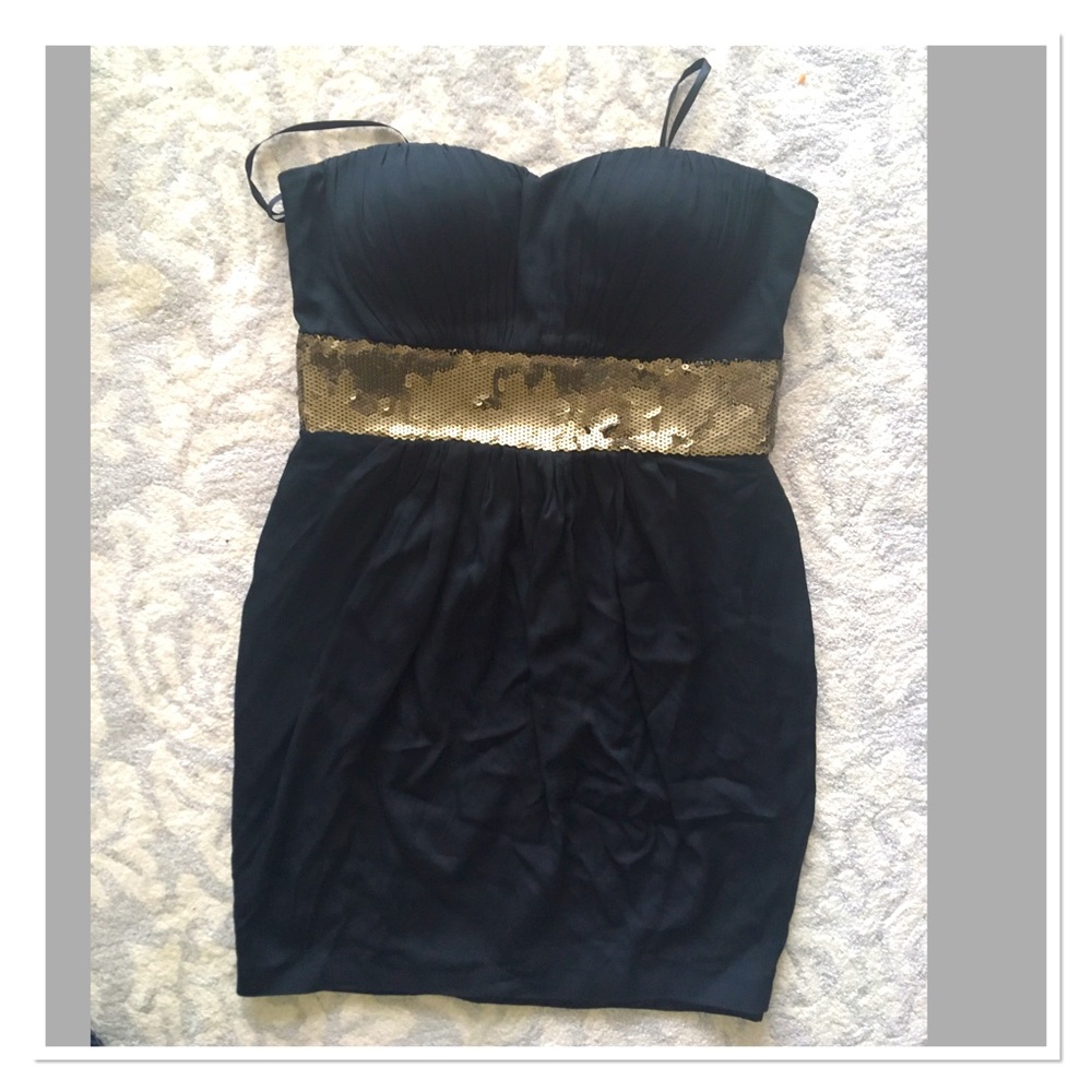 Strapless dress